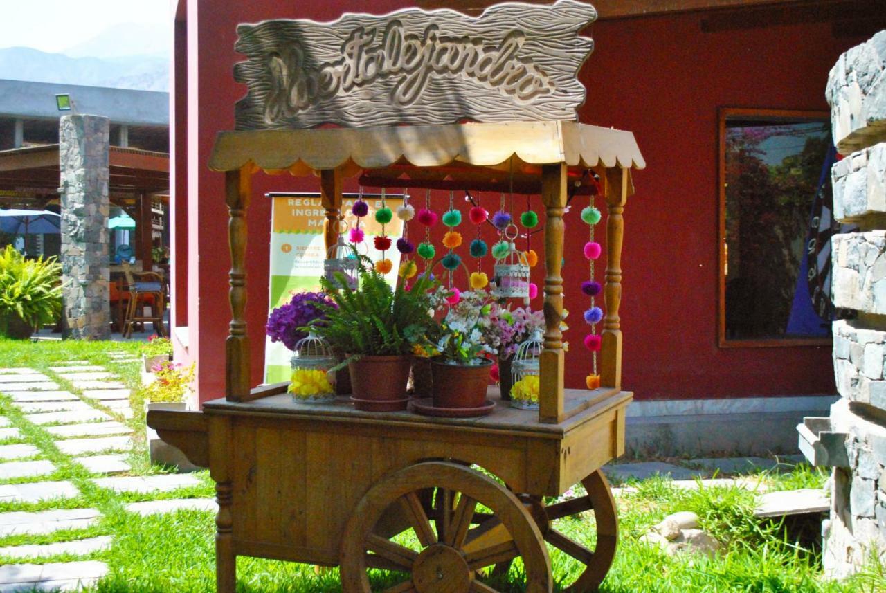 סיינגייה Huertalejandro Restaurante Campestre Y Hospedaje מראה חיצוני תמונה